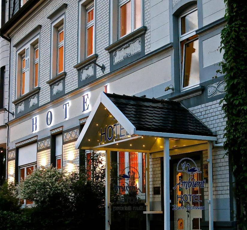 Ambient Hotel Zum Schwan Gelsenkirchen Exterior photo
